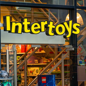 Intertoys-300