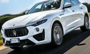 Maserati Levante front 300