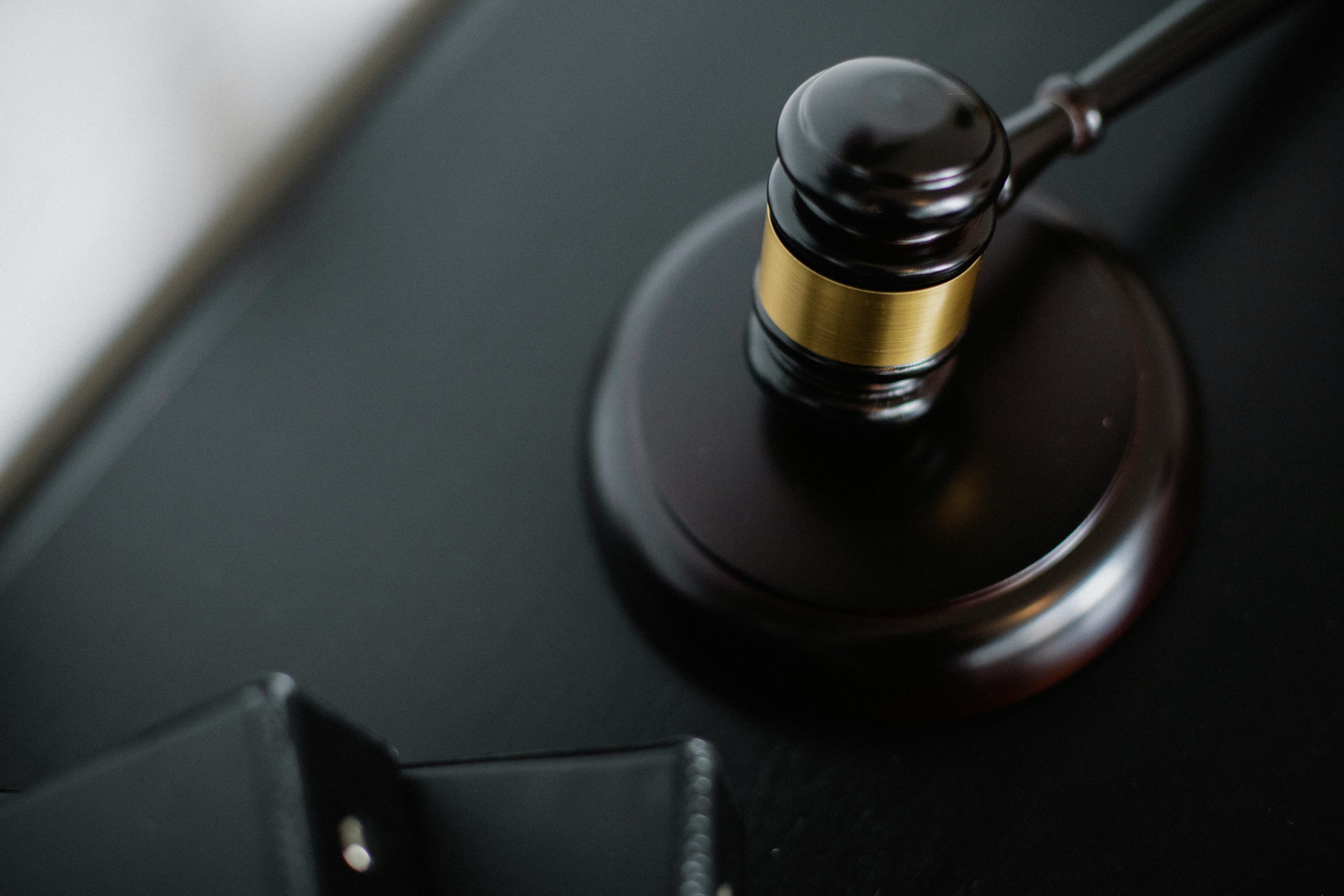 RSJ: Jeugdigen vaker buiten strafrecht houden